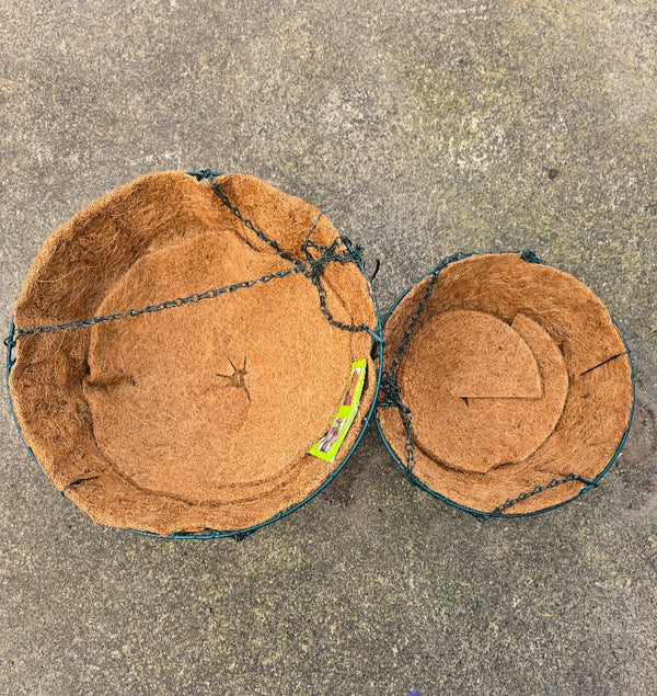 Hanging Wire Basket with a 100% Biodegradable Coir Liner